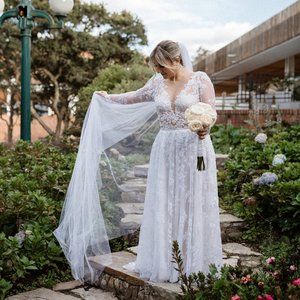 Long Sleeve Lace Wedding Dress